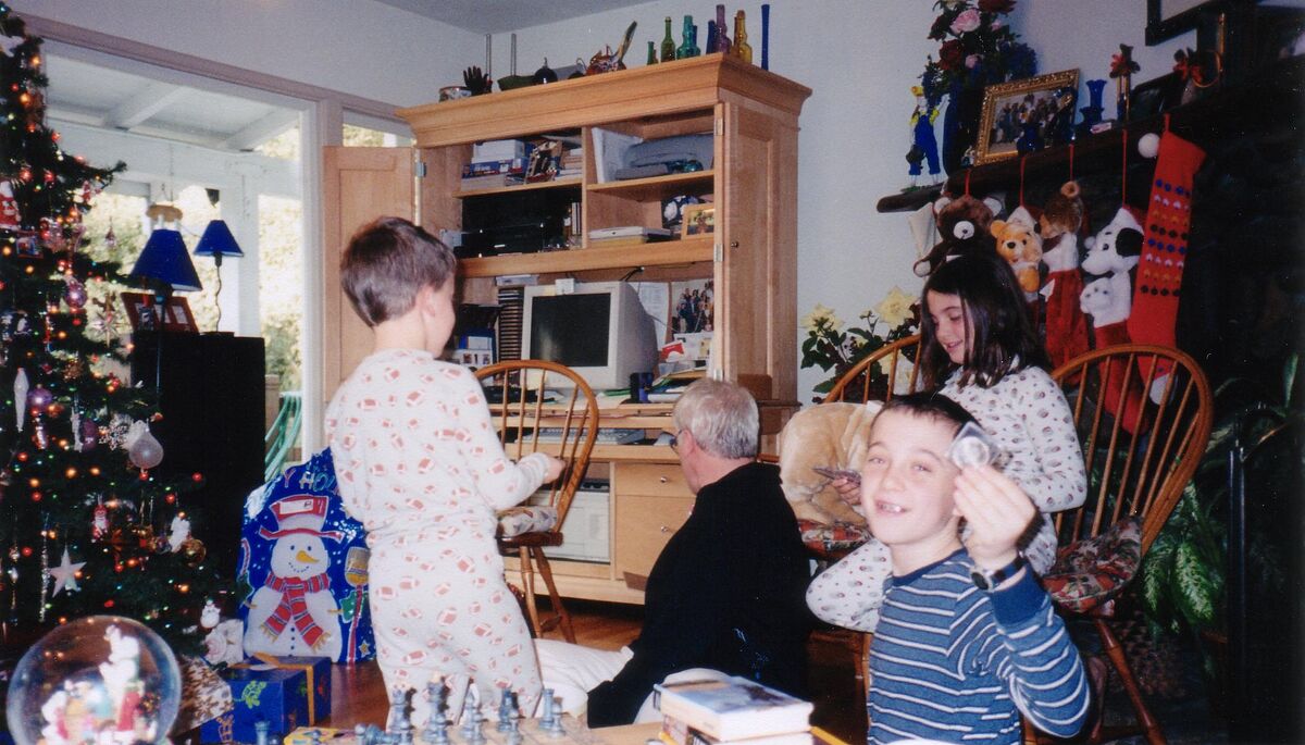 09