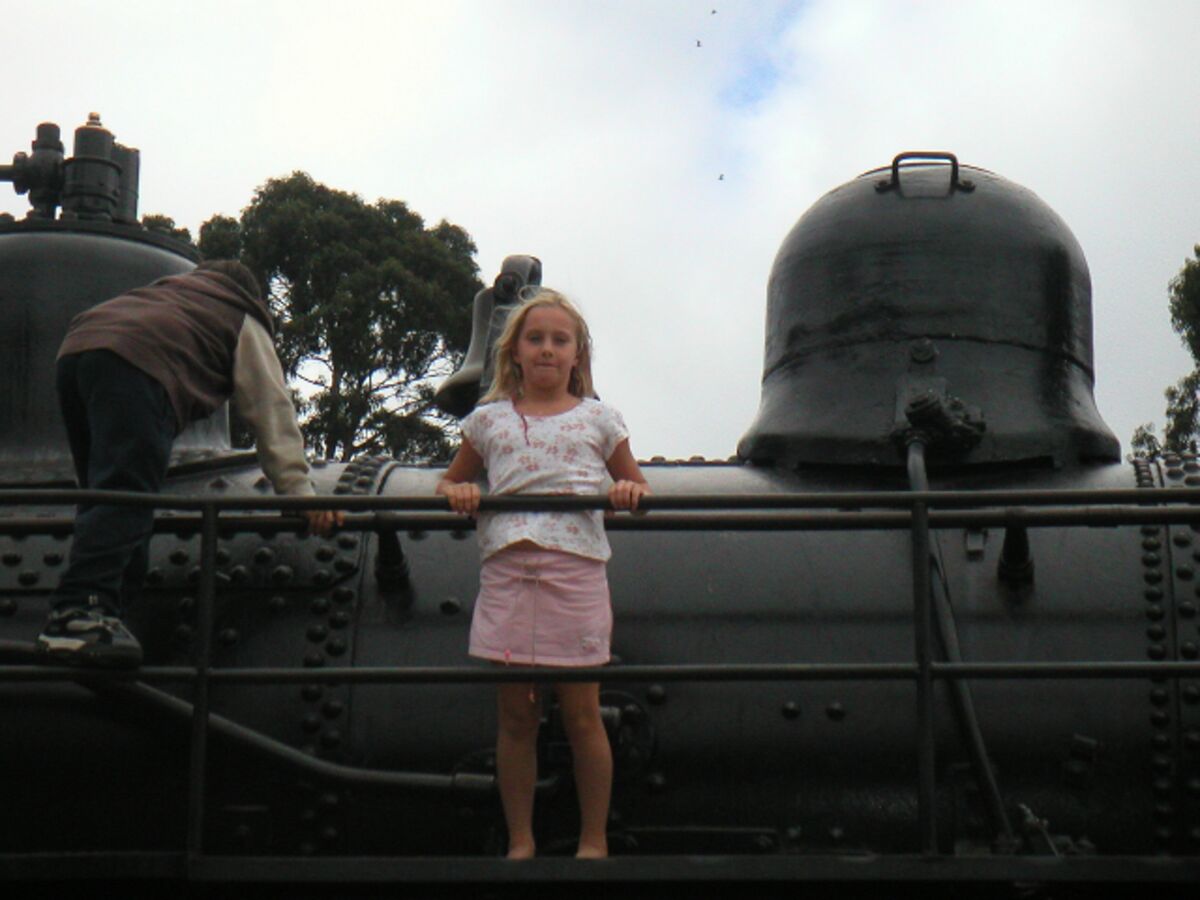 08
