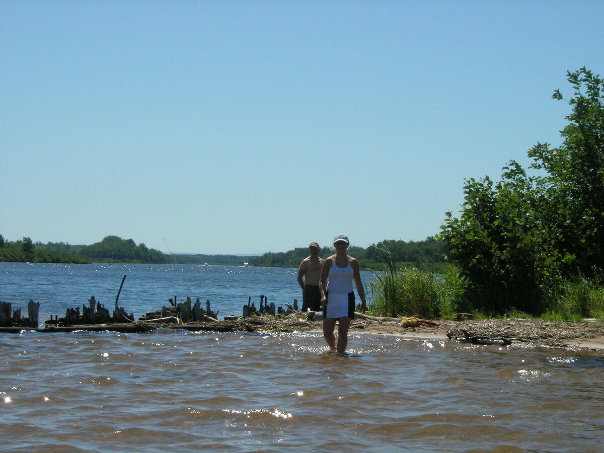 08
