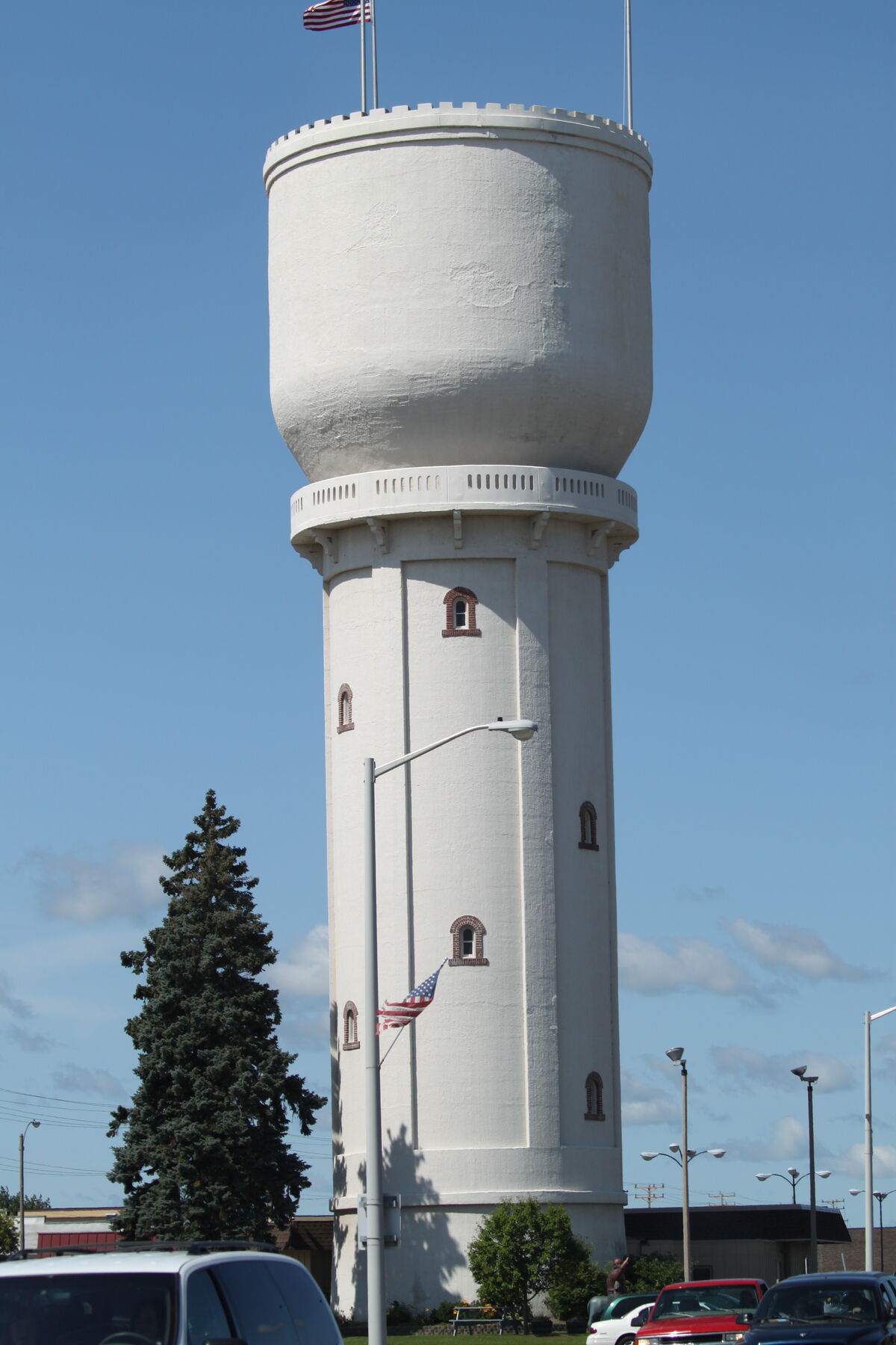 23