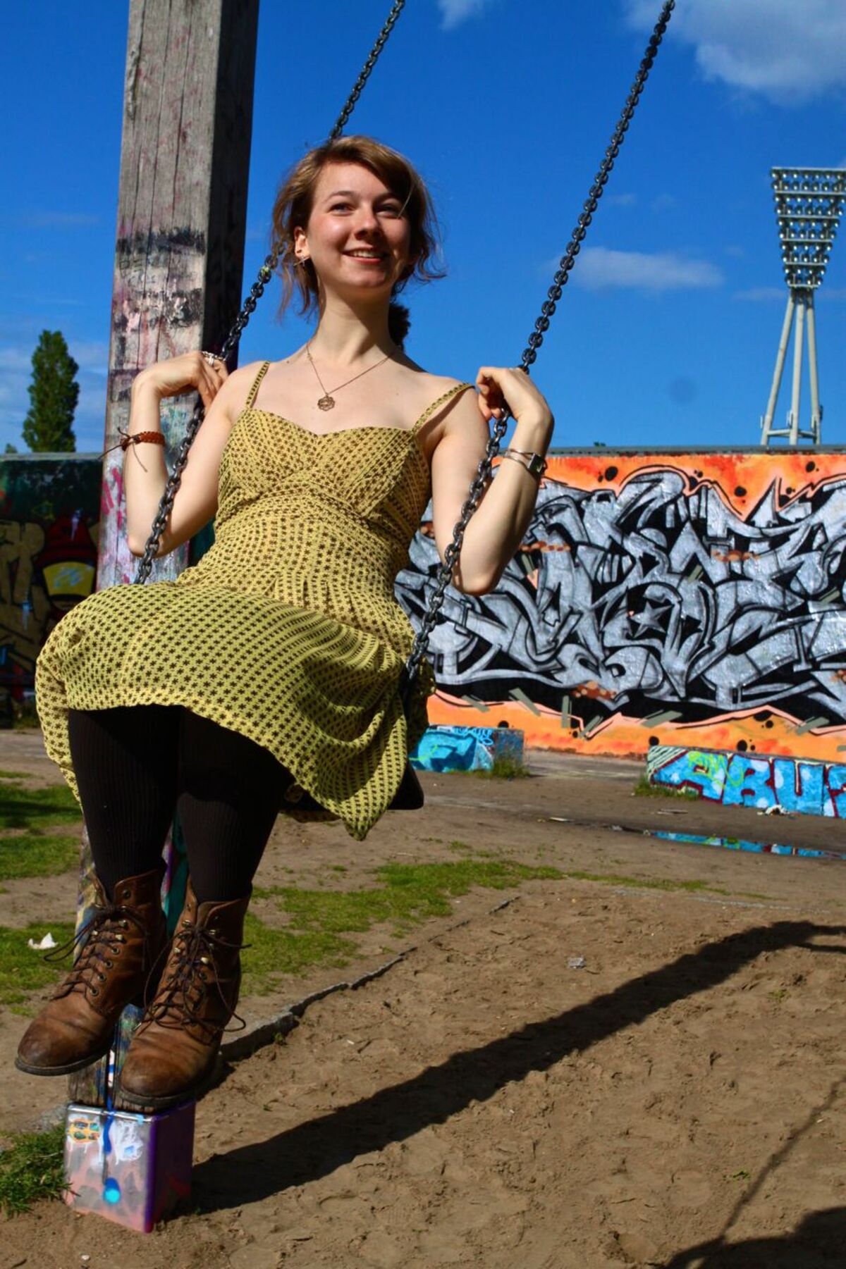 23