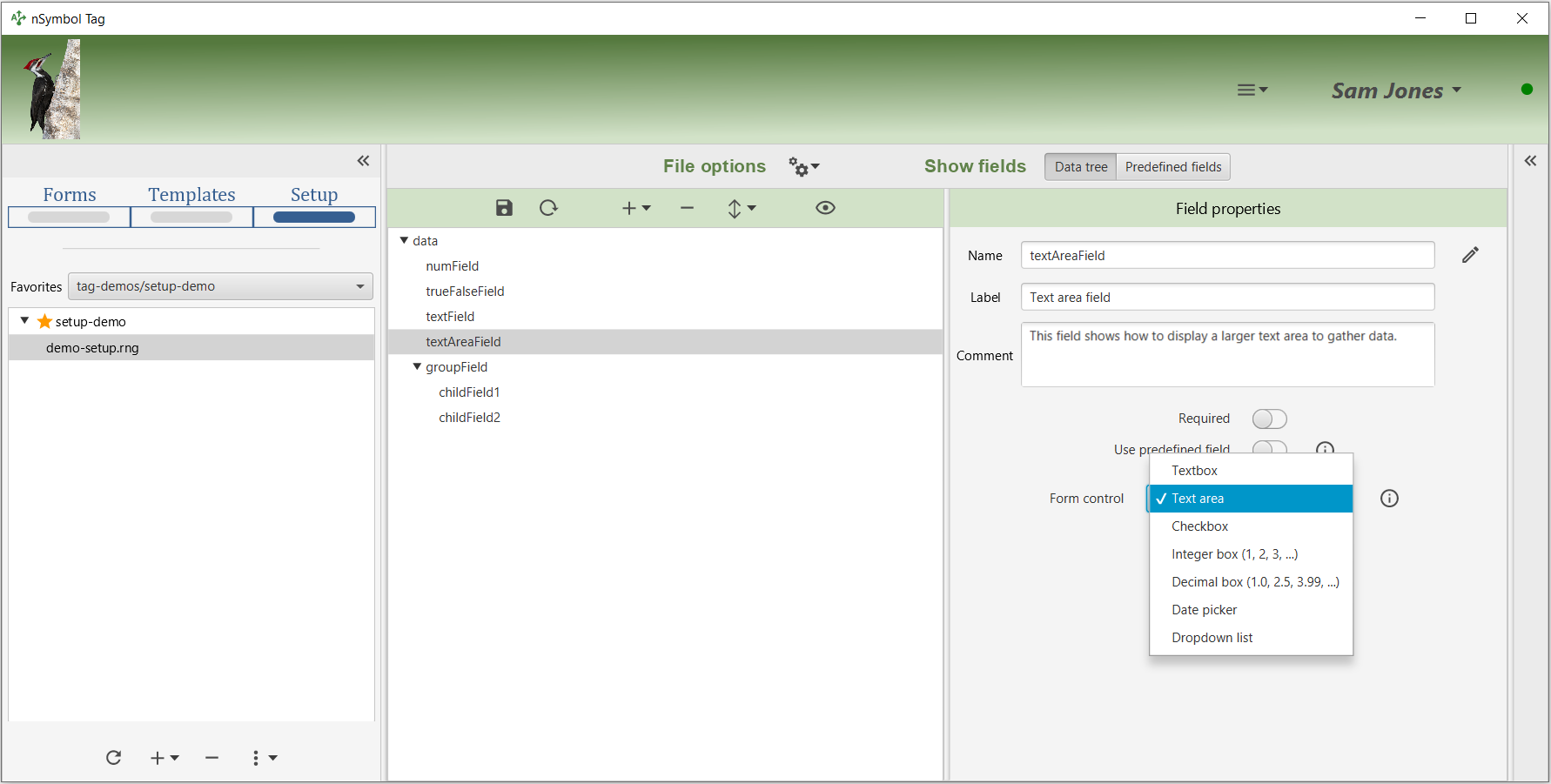 Field properties which show label, comment and a Text area form control