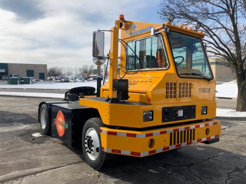 Electric terminal tractors