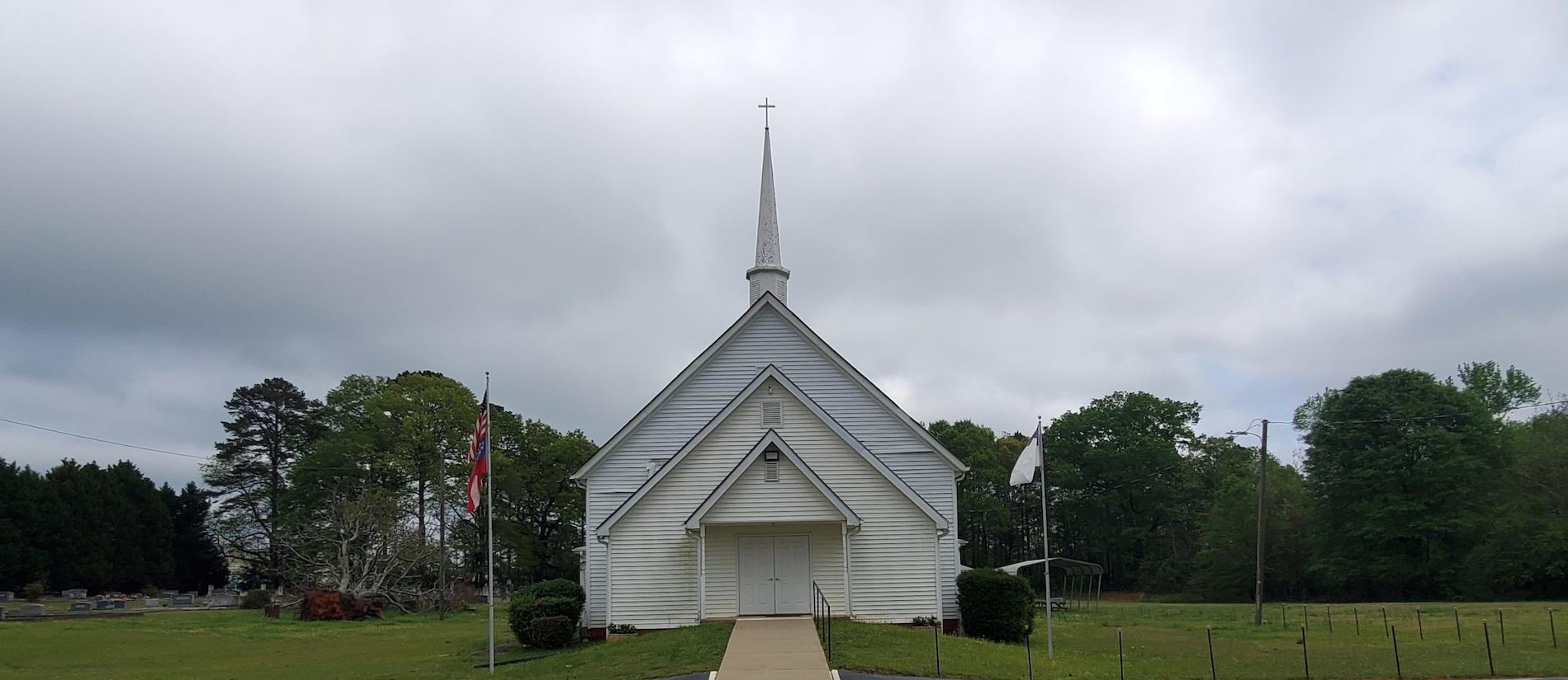 This record contains 2 images of County Line Baptist.