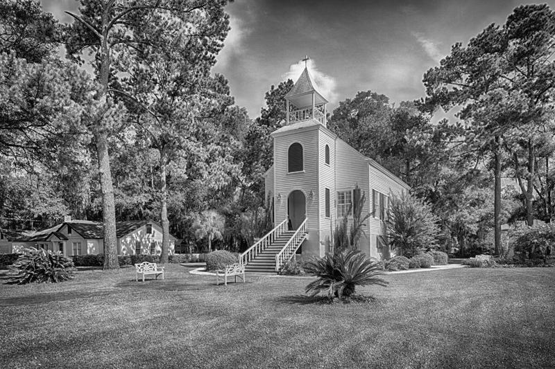 This record contains 6 images of First Presbyterian Church of St. Marys.