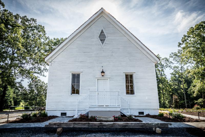 This record contains 8 images of Hopeful Primitive Baptist.