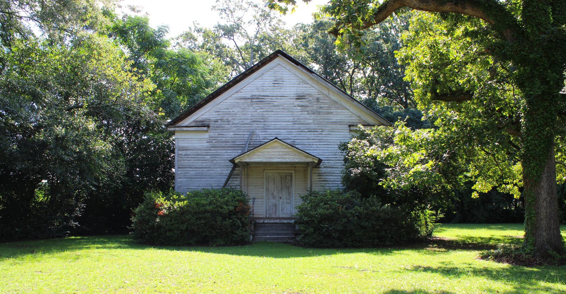 This record contains 7 image of Brooksville Methodist.