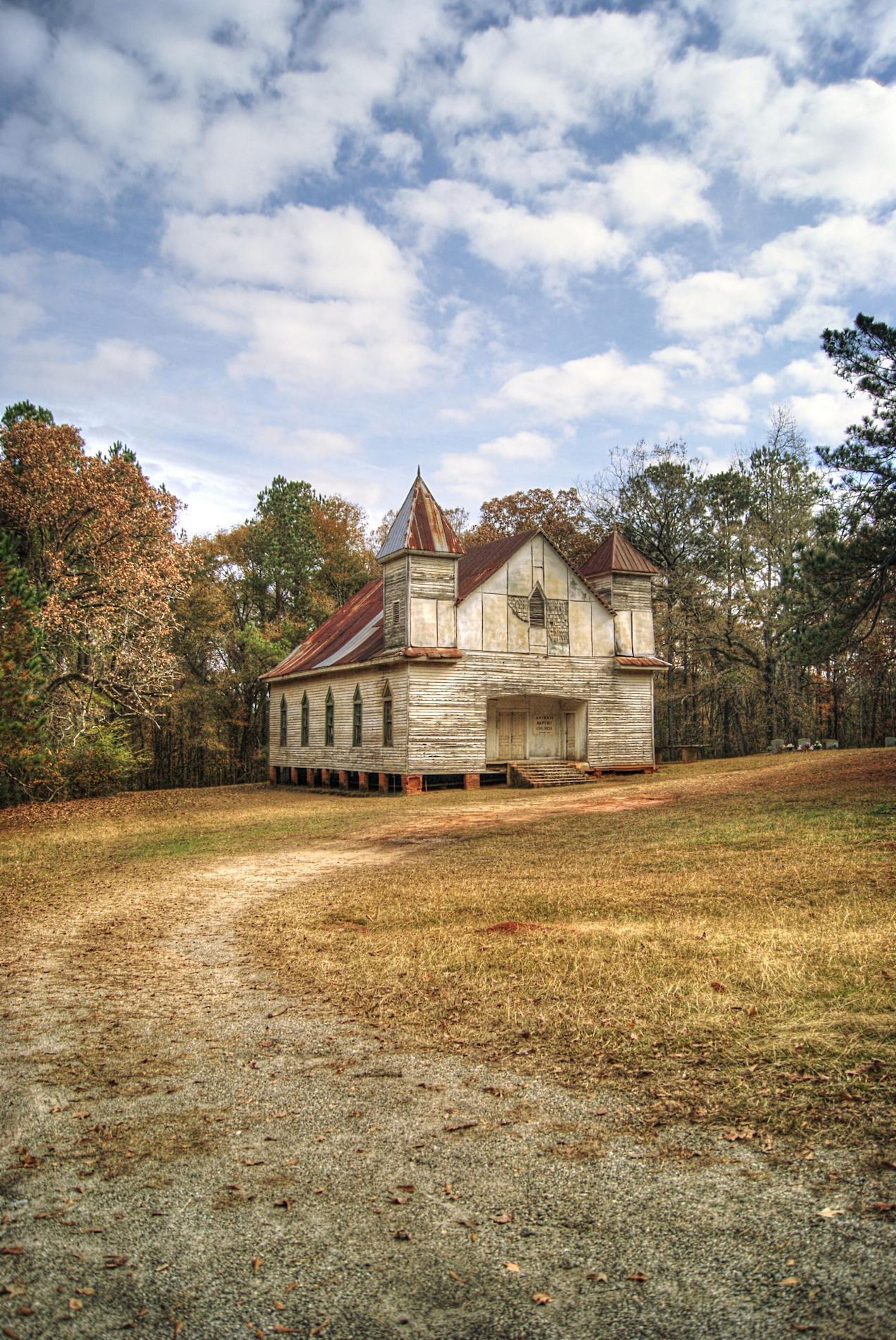 This record contains 1 image of Antioch Baptist.