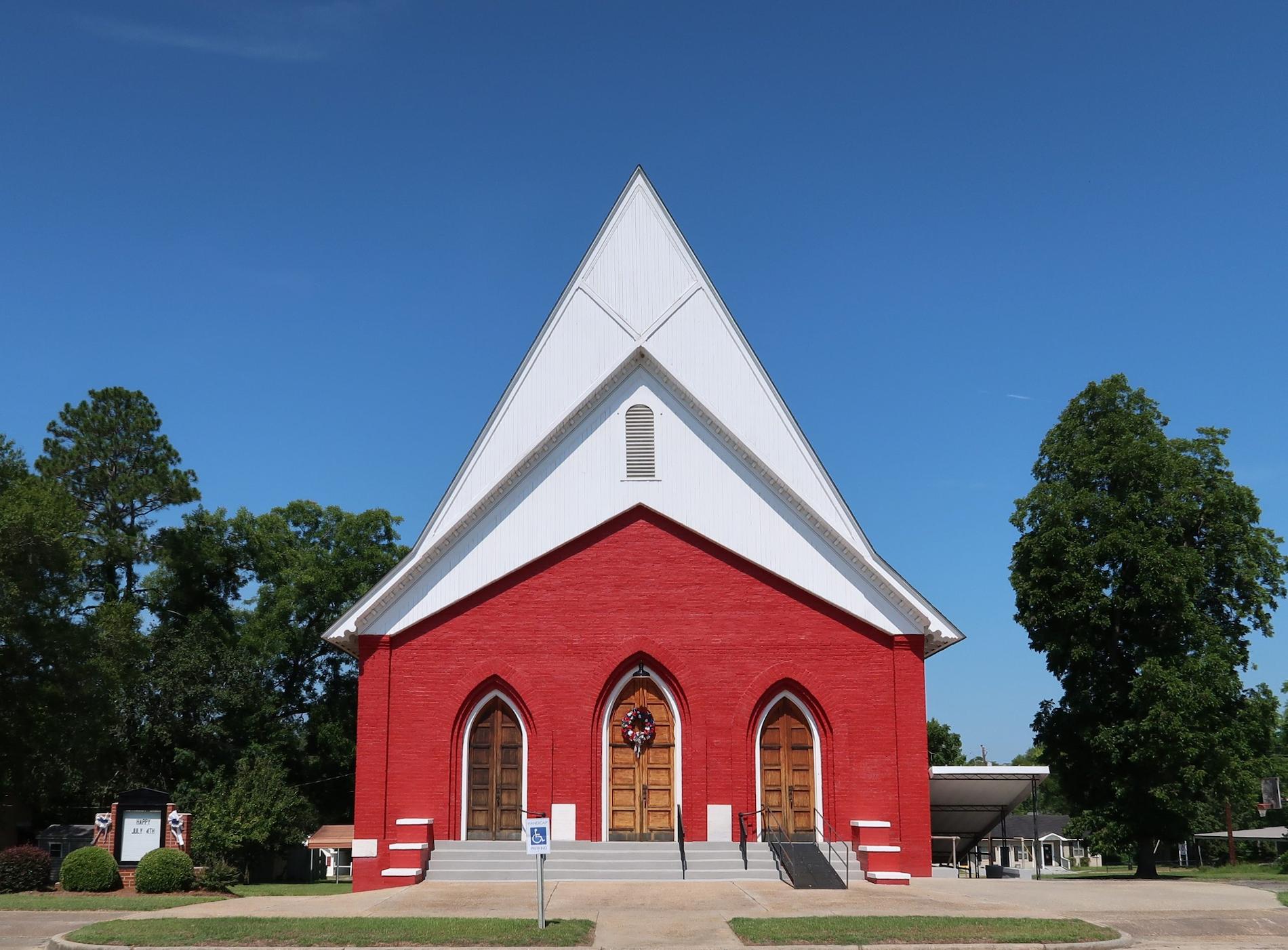 This record contains 7 images of Abbeville Methodist.