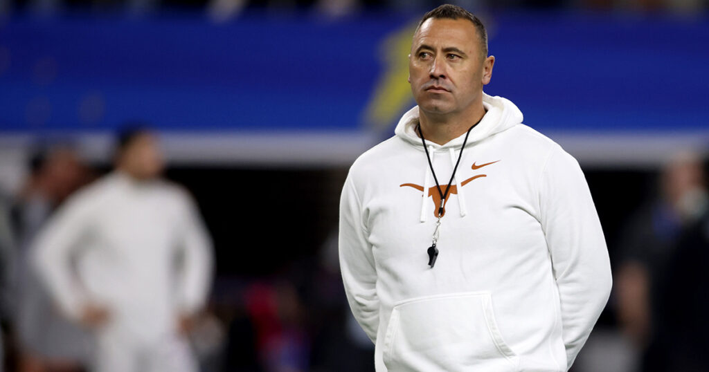 Did Texas Learn the Right Lesson From Its Greatest Recent Offensive Line Class?