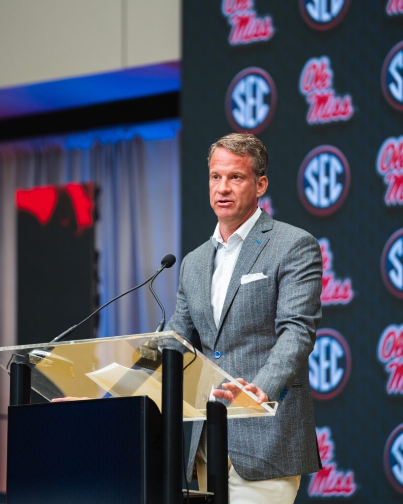 SEC Power Poll: Everyone Suddenly loves Bama and Ole Miss