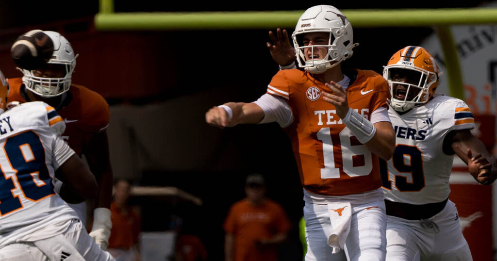 The War Room: Is Texas Football In A Crisis?