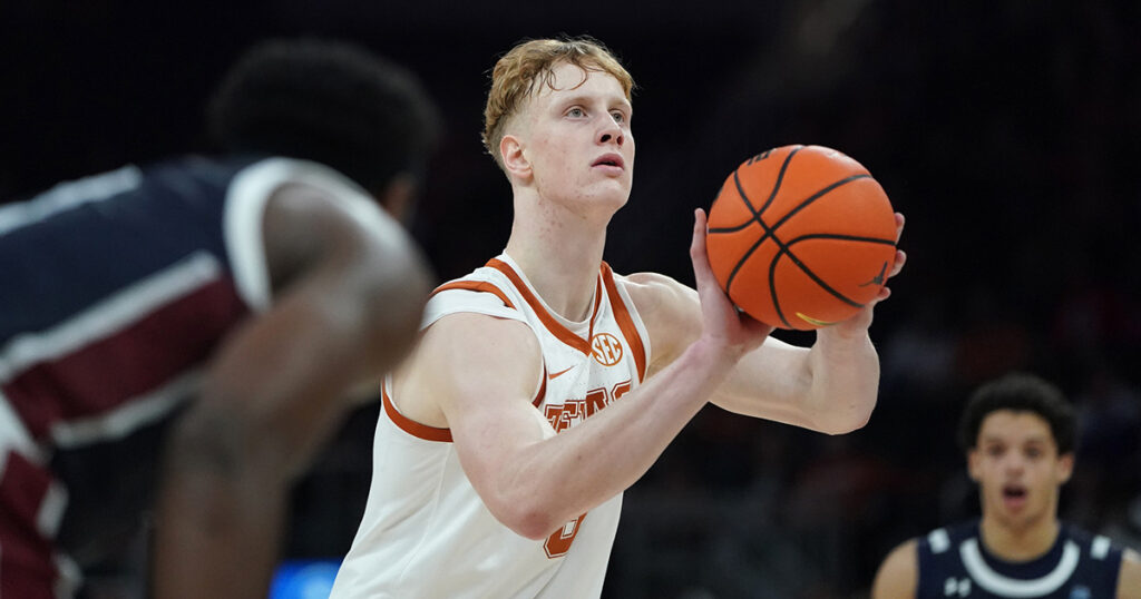 Longhorns bully FDU in dominant fashion – Hoops instant analysis