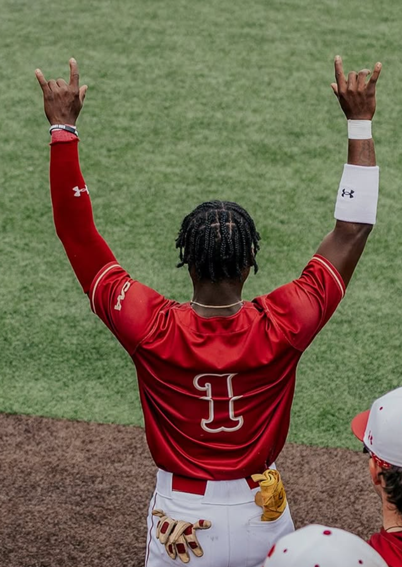Texas Longhorns add graduate transfer