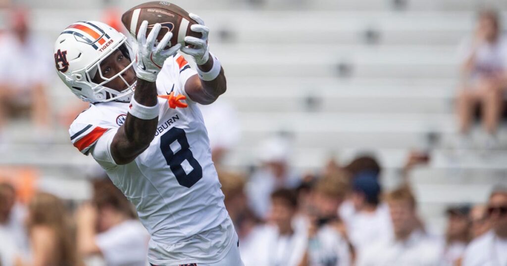 Texas lands a huge commitment from Cam Coleman