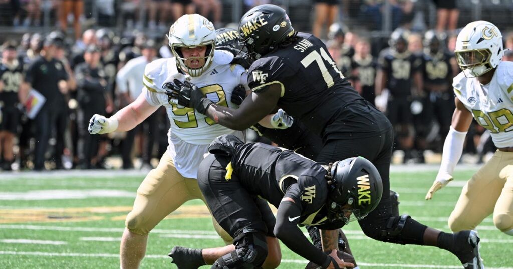 Texas adds yet another OL piece in Melvin Siani