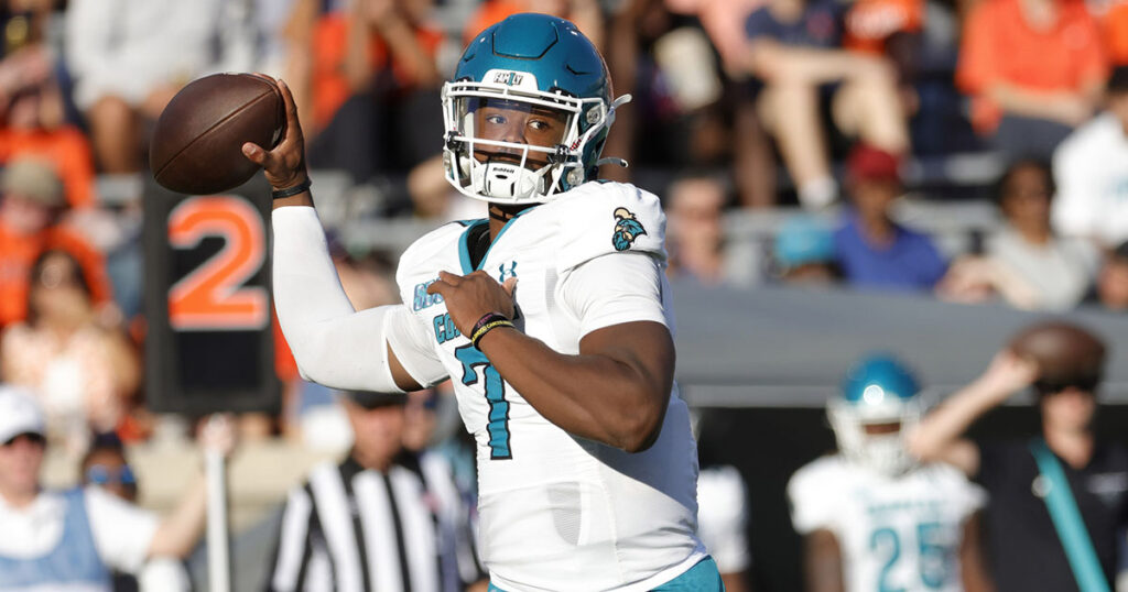 Instant Analysis: Longhorns add insurance to the QB room