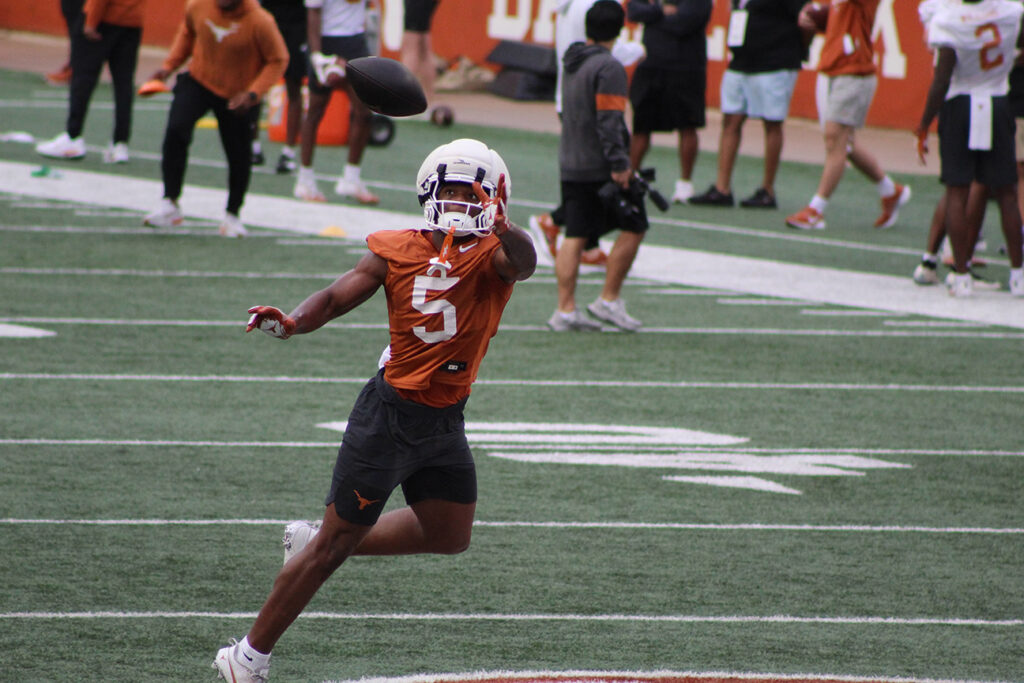 A Closer Look – Day 2 practice pics