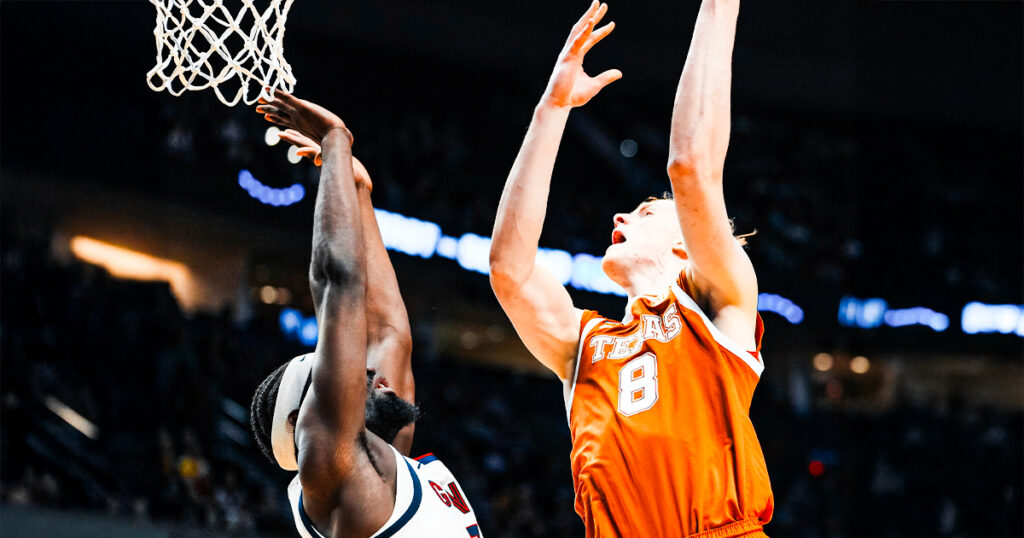 Texas knocks off Gonzaga and moves on to the Sweet 16