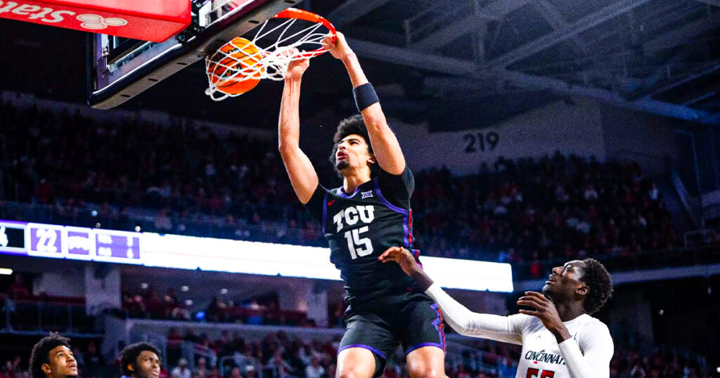 Texas lands elite transfer power forward David Punch