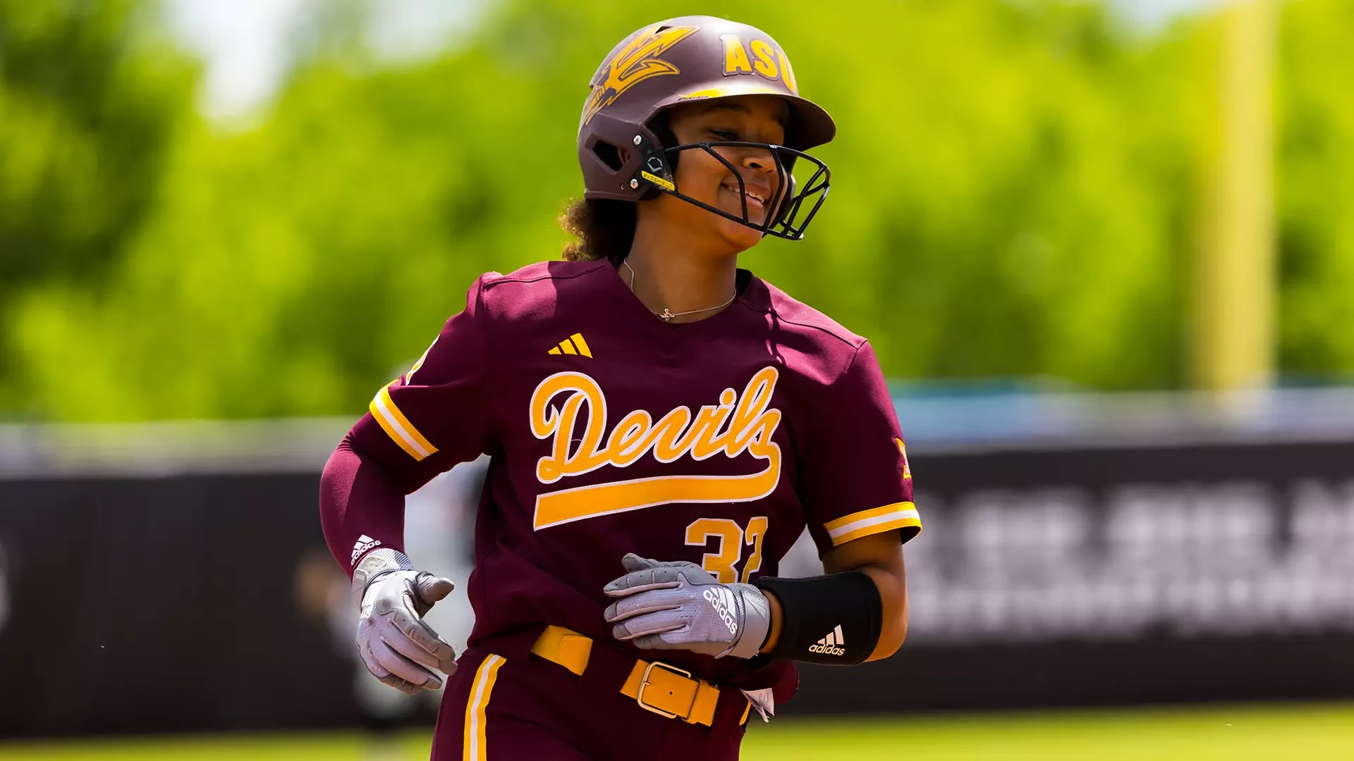 Horns Receive Impact Softball Portal Visit