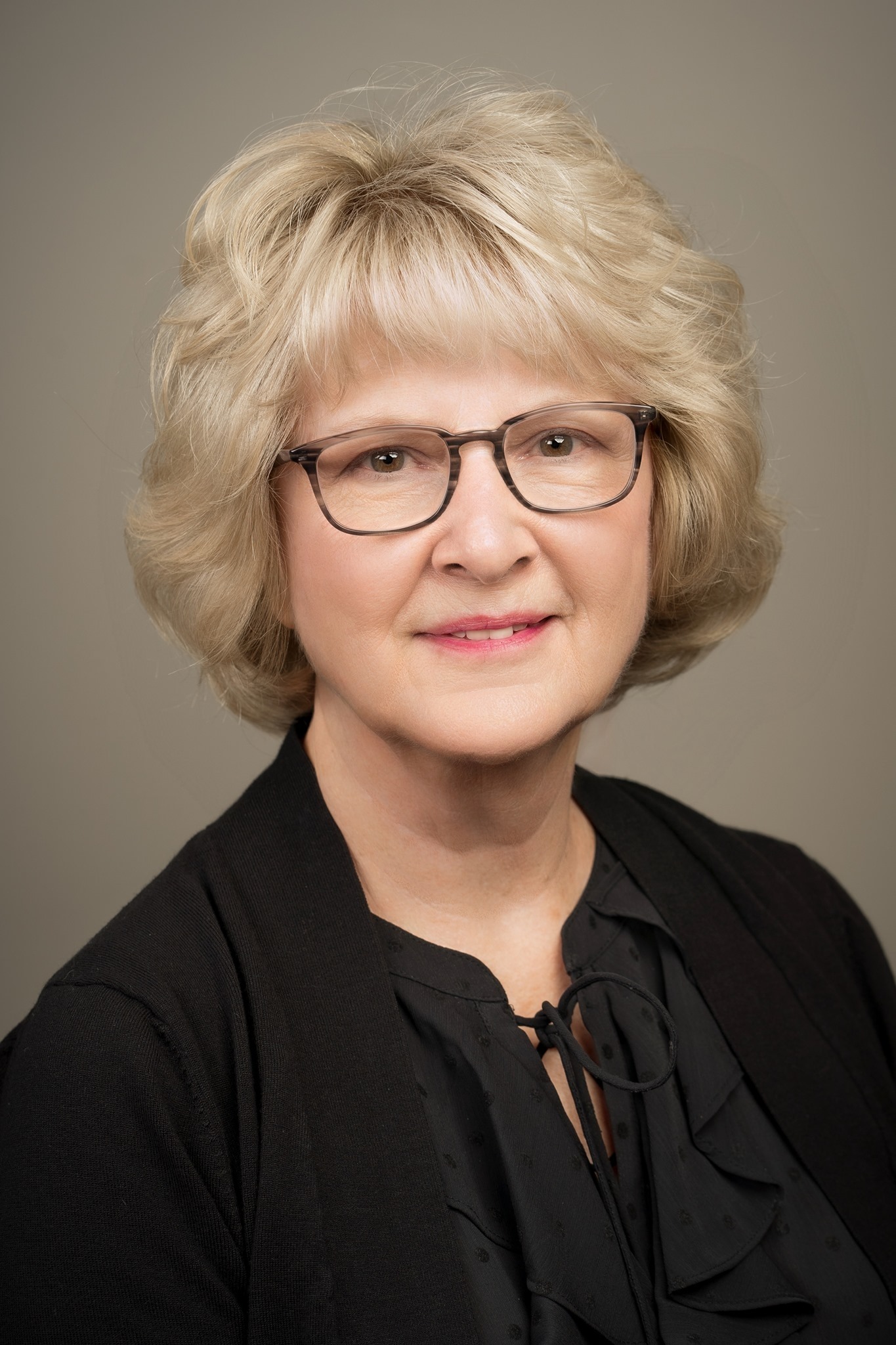 Donna Collier, Carmel, IN Real Estate Team Member/Associate RE/MAX