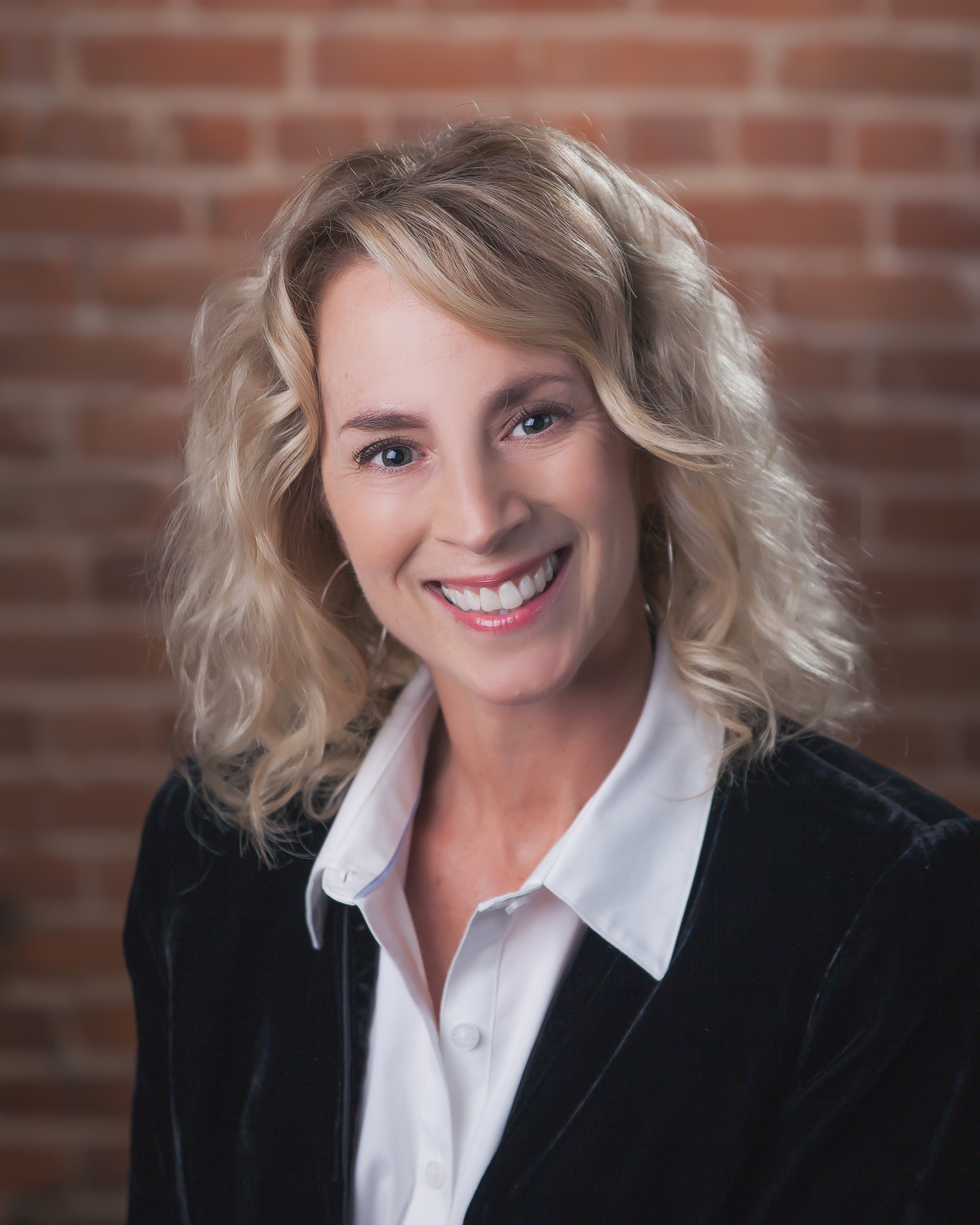 Loretta Sweeney, McConnellsburg, PA Real Estate Associate RE/MAX