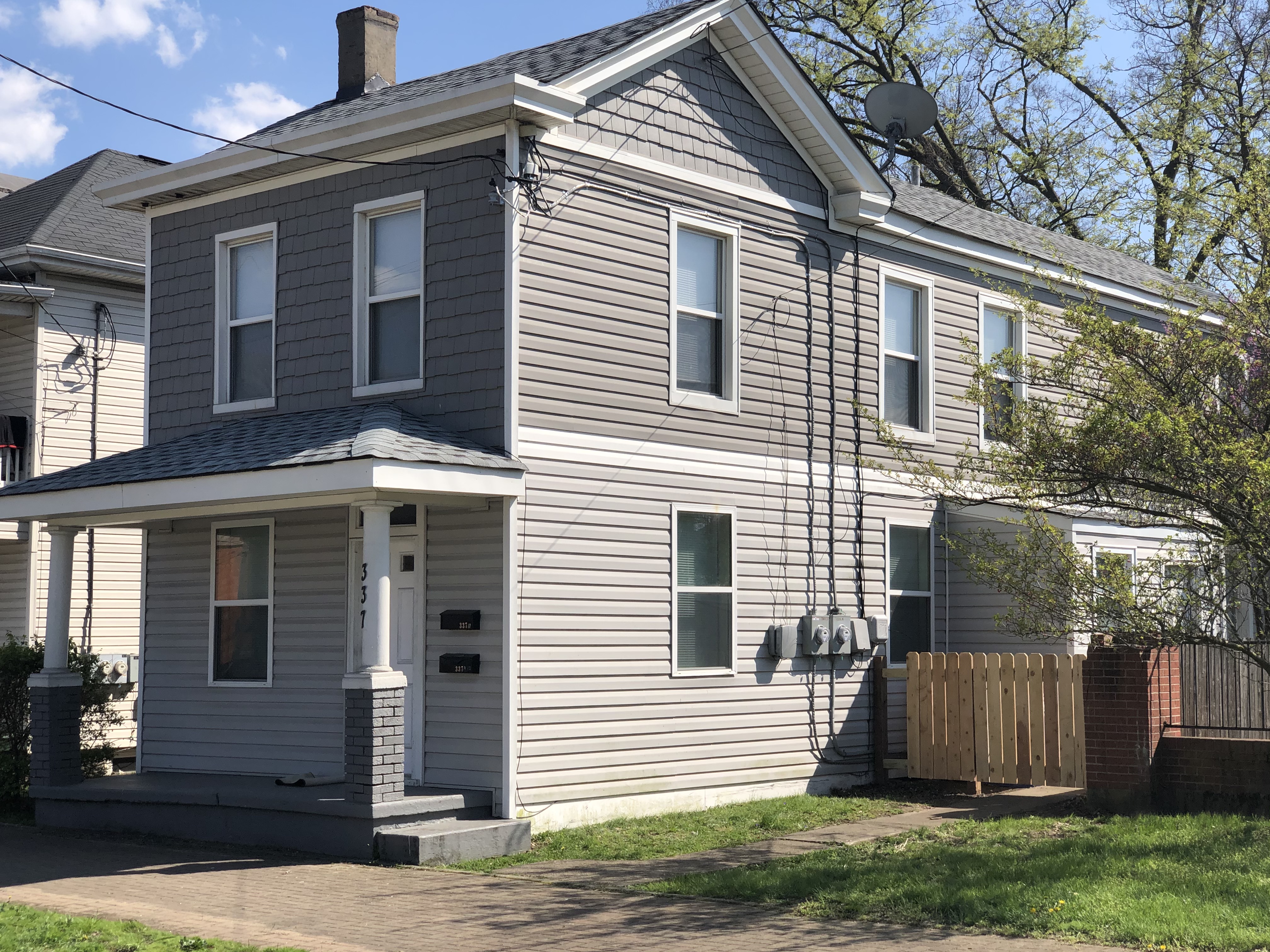 337 Village St
