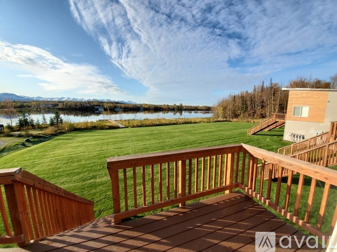 2895 East Palmdale Drive