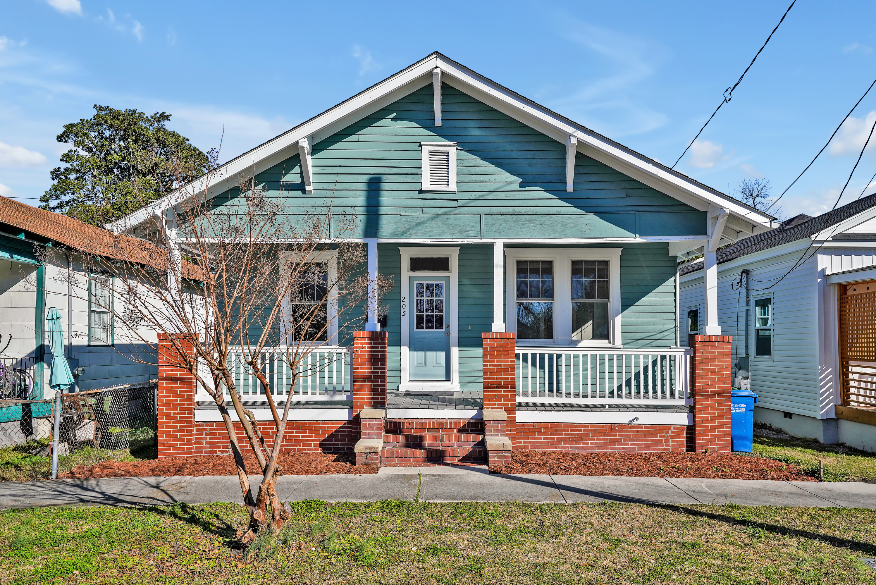 205 S 11th St