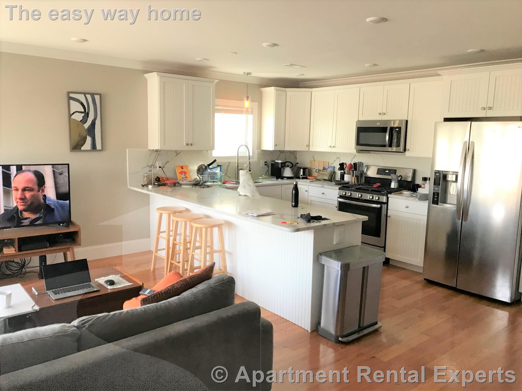 116 Holland St, Unit 1L, Somerville Rental Listings Avail