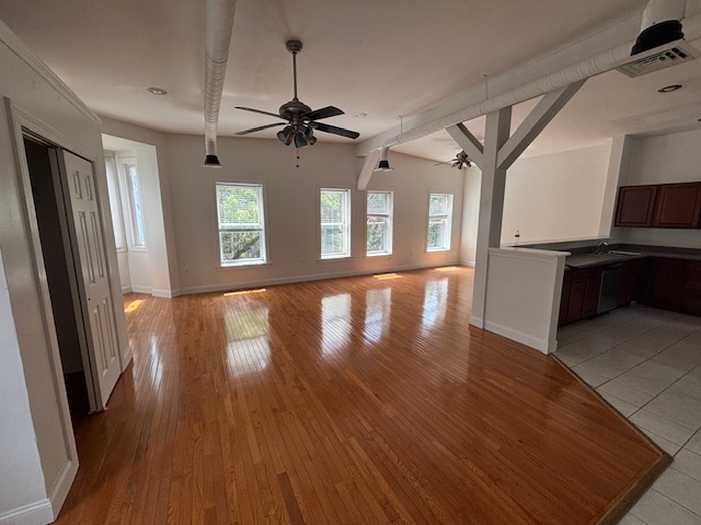 121 Dove St