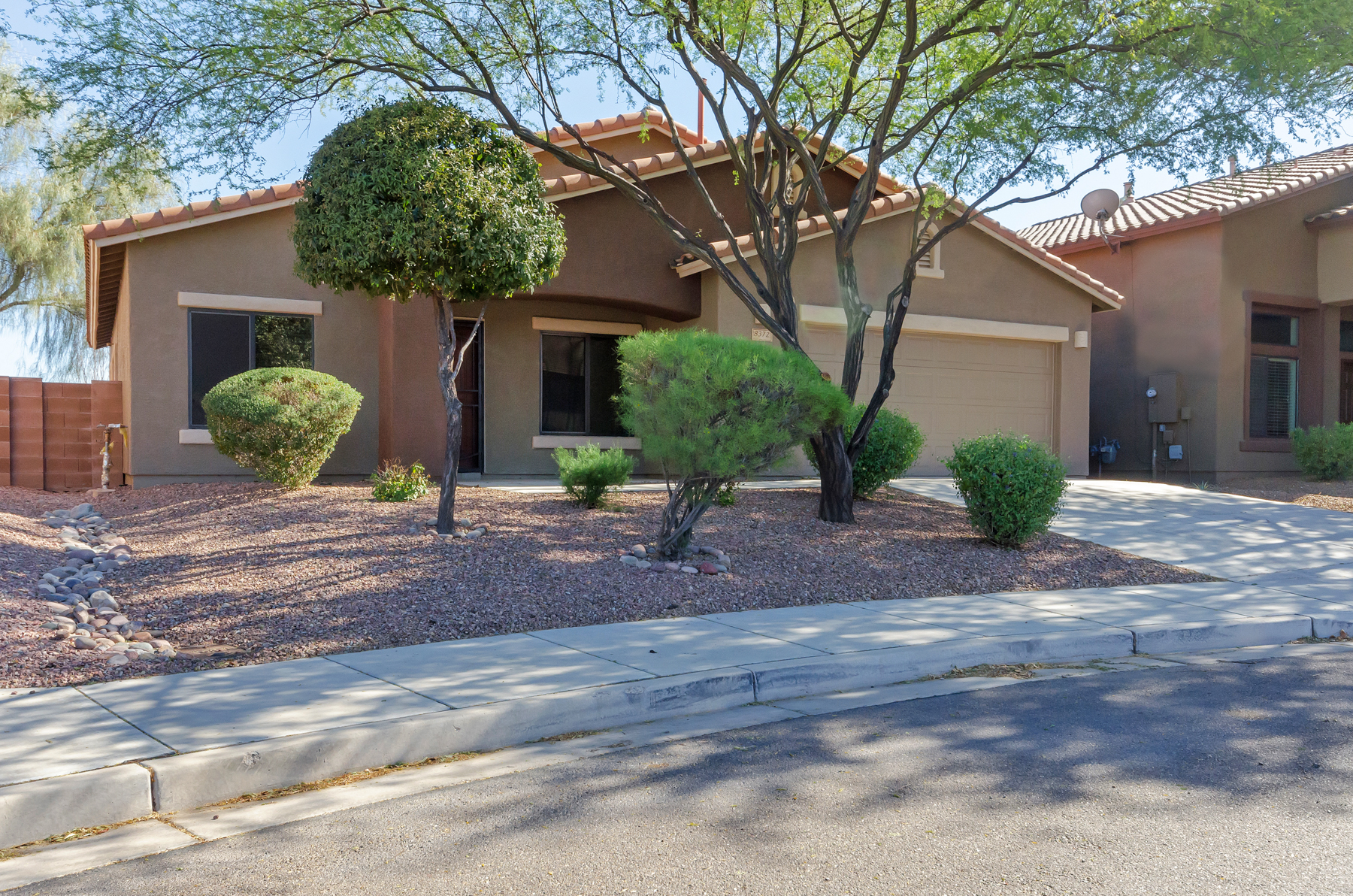 8372 N Rocky Brook Dr, Tucson Rental Listings Avail