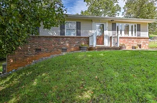 173 Circle Dr.