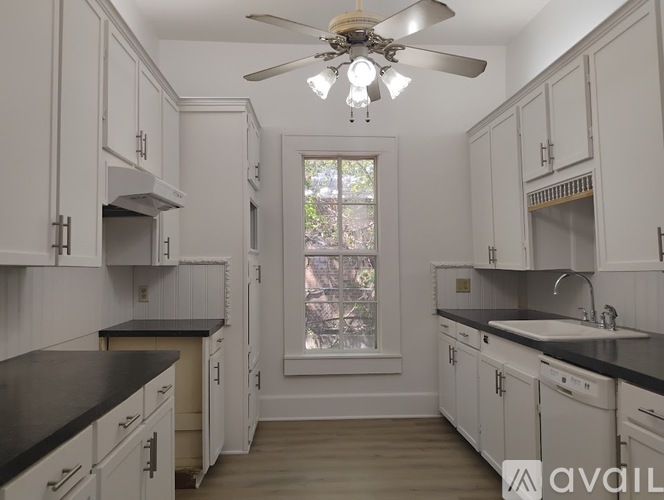 504 N Newsom St, Unit Main, Mineola | Rental Listings | Avail