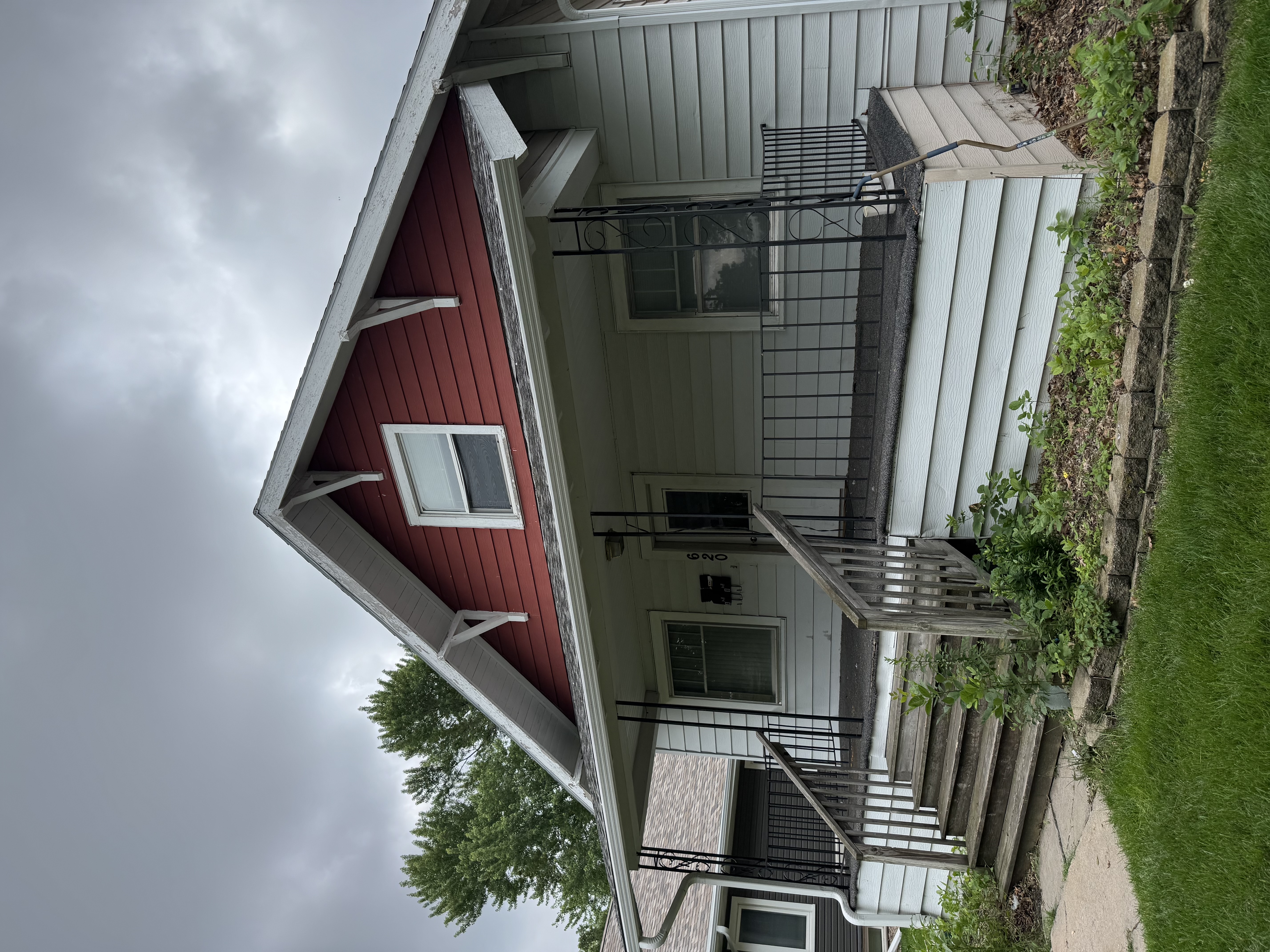 620 W 27th St