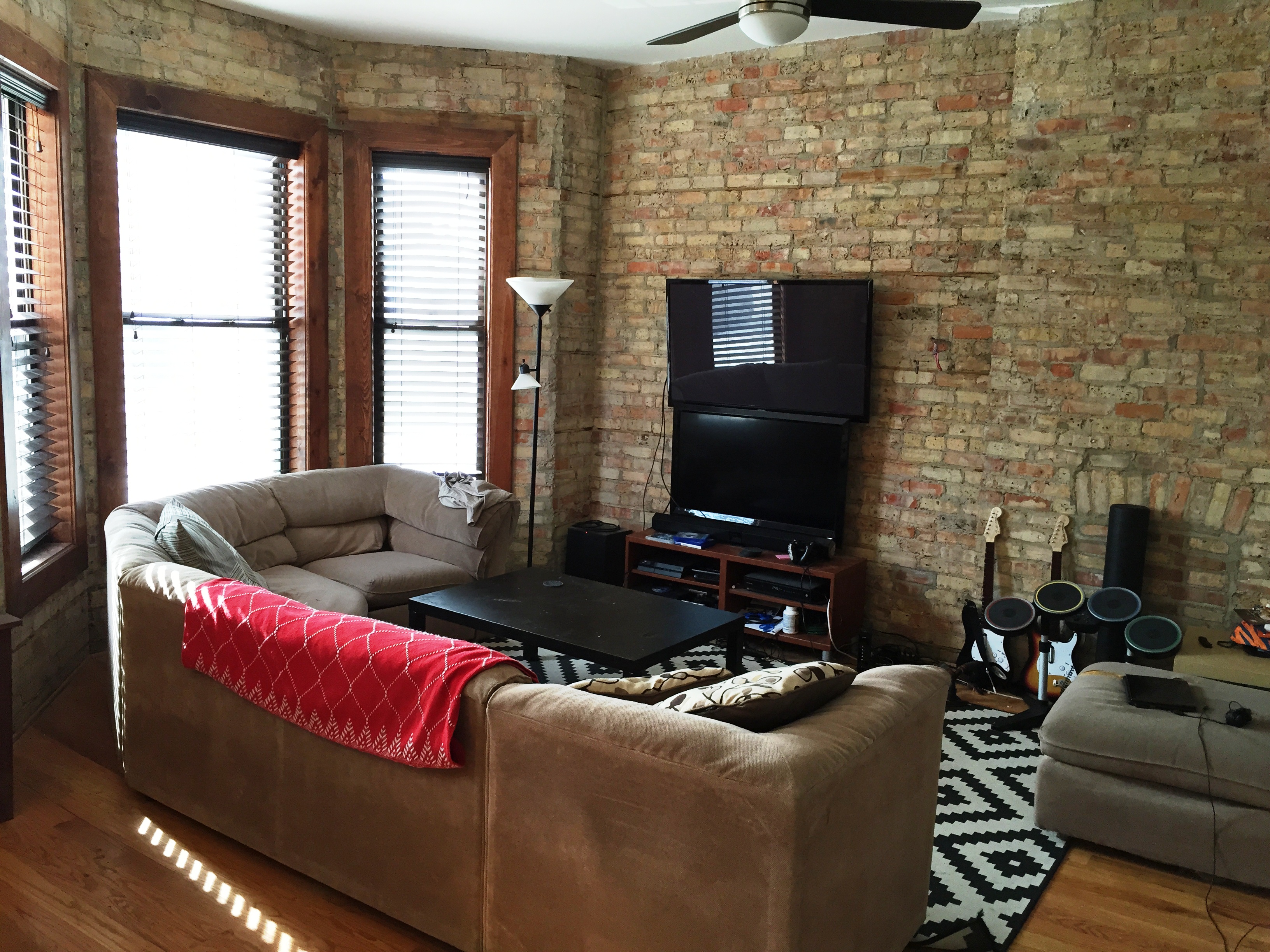 1756 58 W. Montrose Ave.