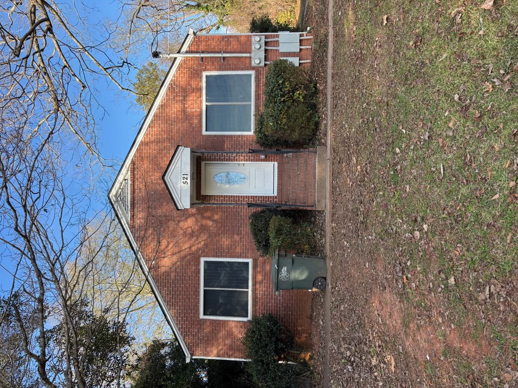 521 Meriwether Street