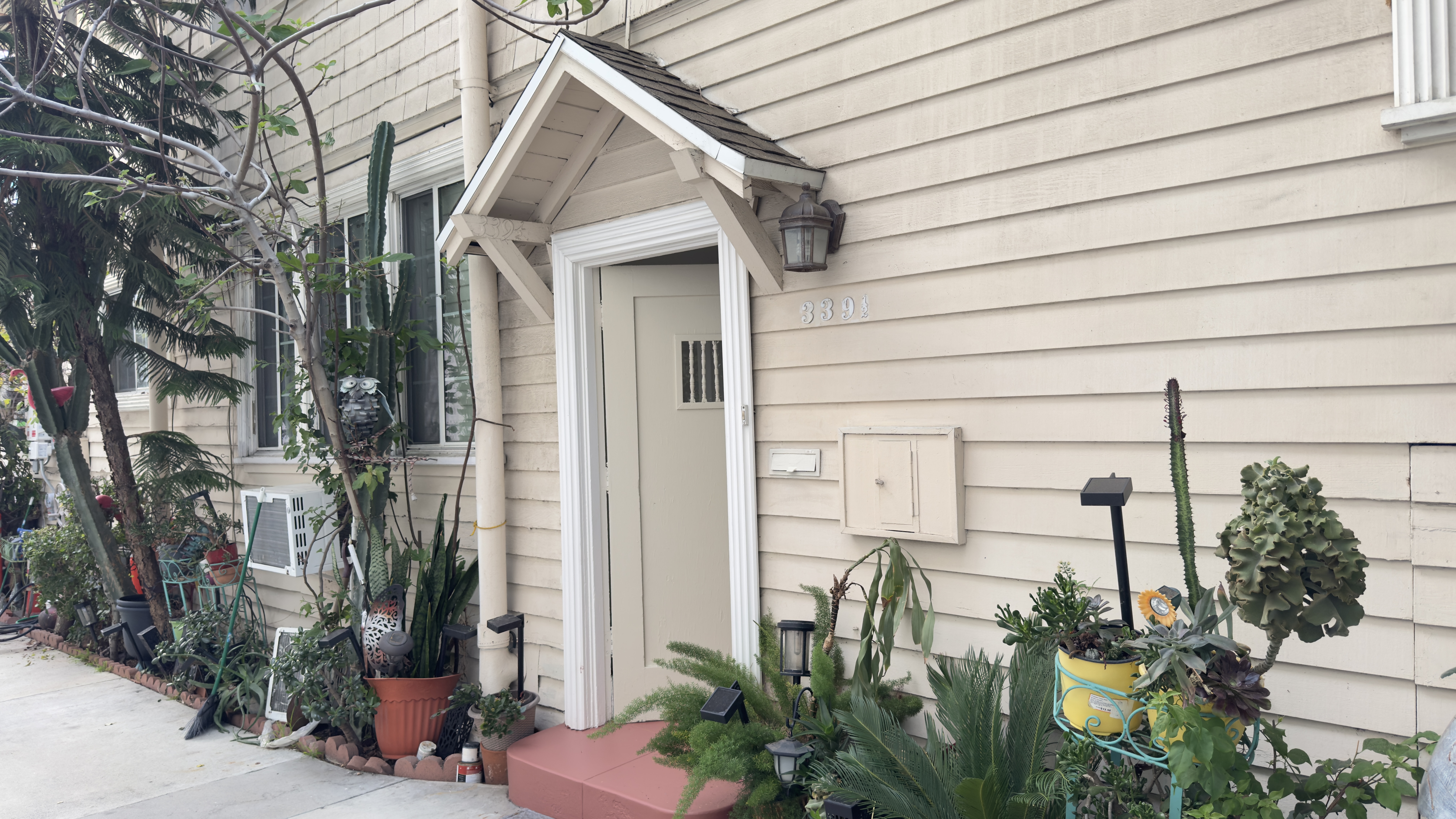 339 North Louise Street