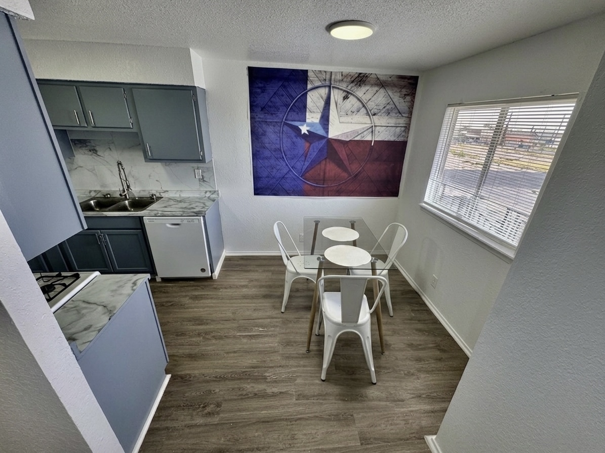 1101 West Sherer Street