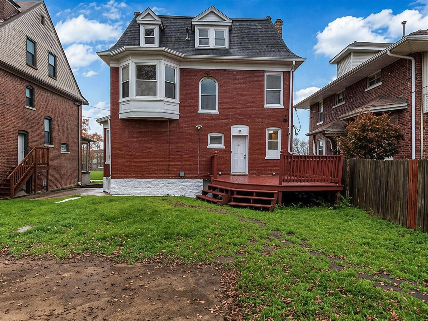 14 Parkland Place