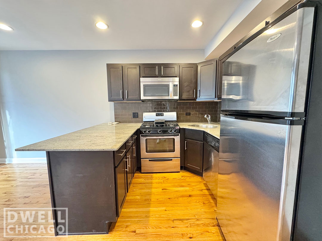 4759 N Maplewood Ave