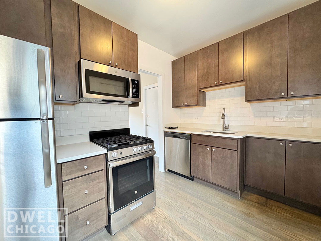 2639 N Spaulding Ave