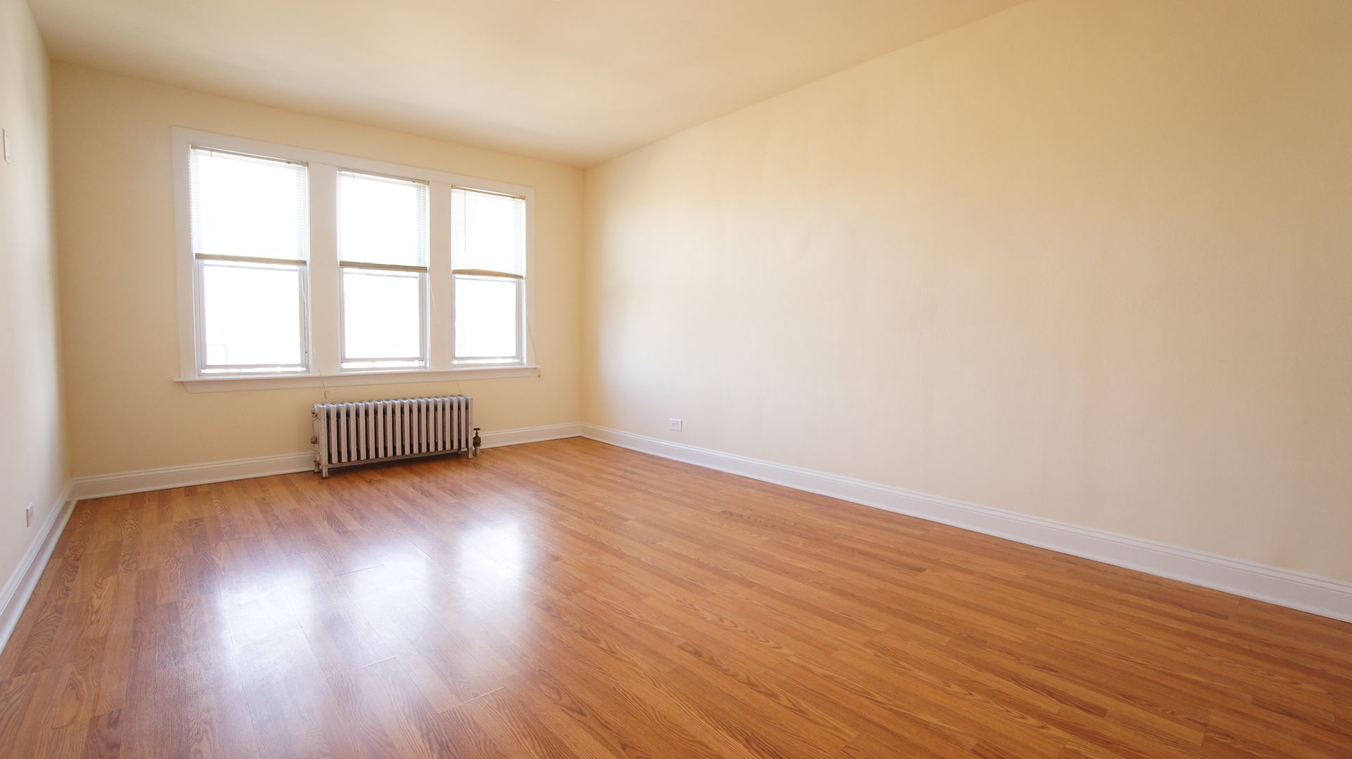2600 N Kimball Ave
