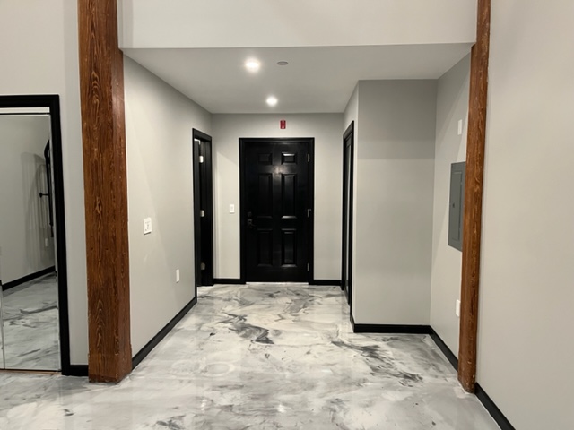 24 Beacon St