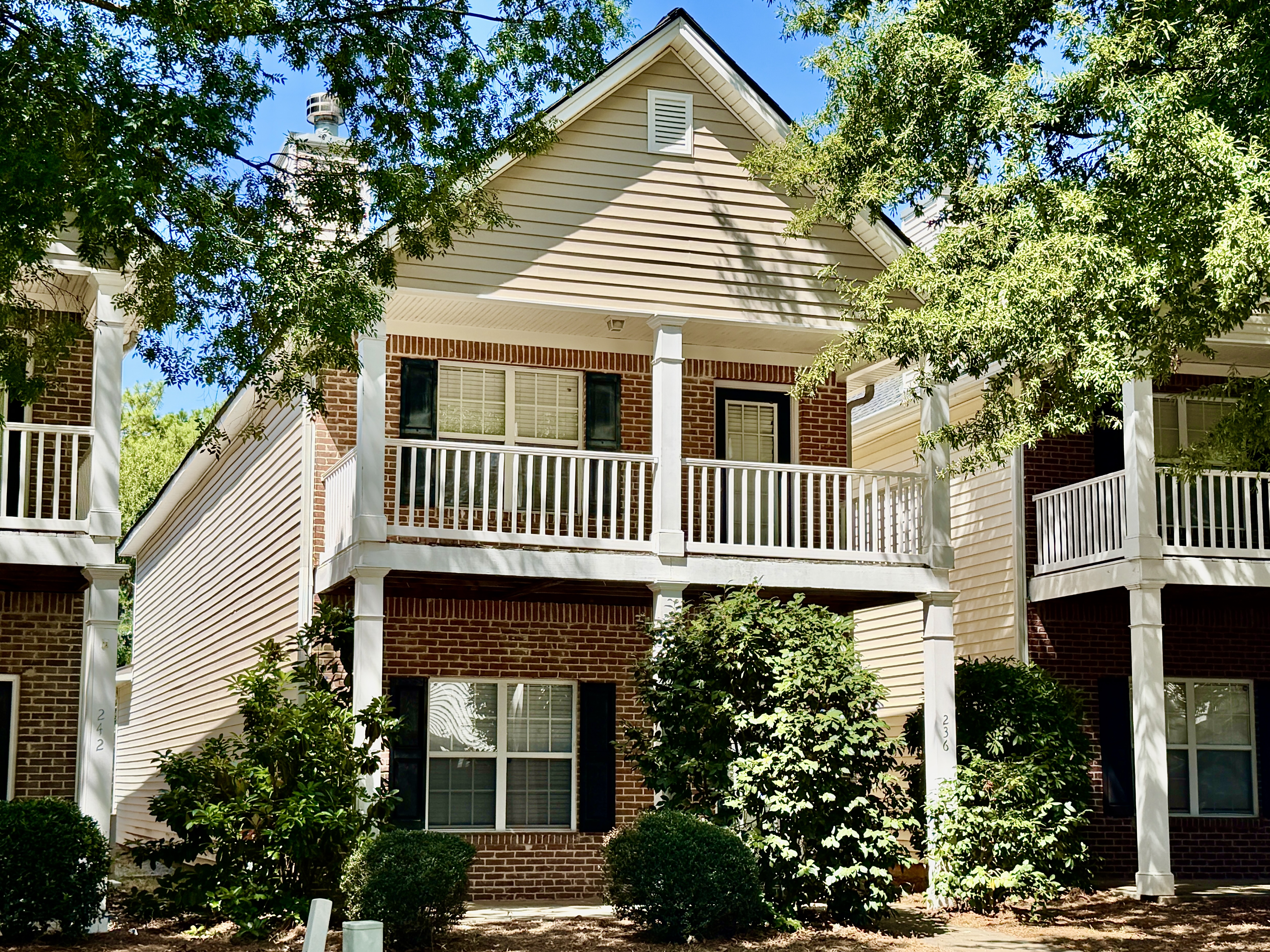 236 Wiltshire Dr