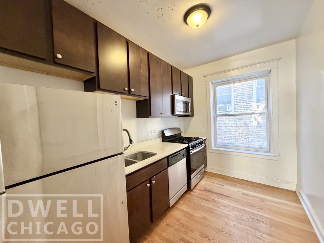 1524 N Kedzie Ave