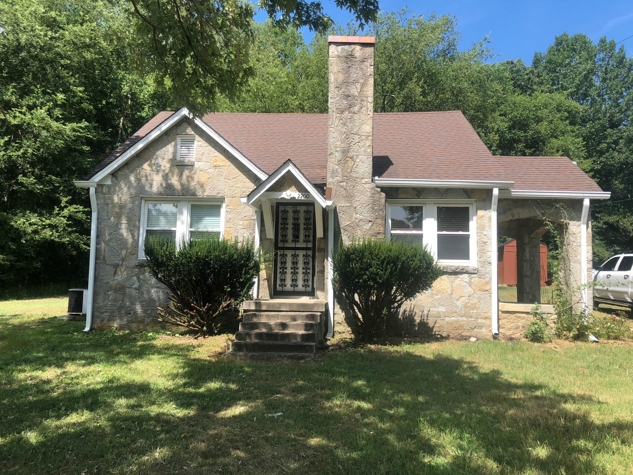 2200 Claylick Rd
