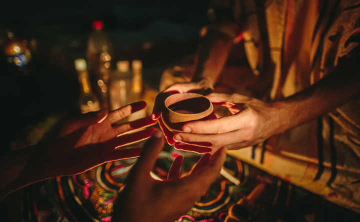 What happens in an Ayahuasca ceremony?