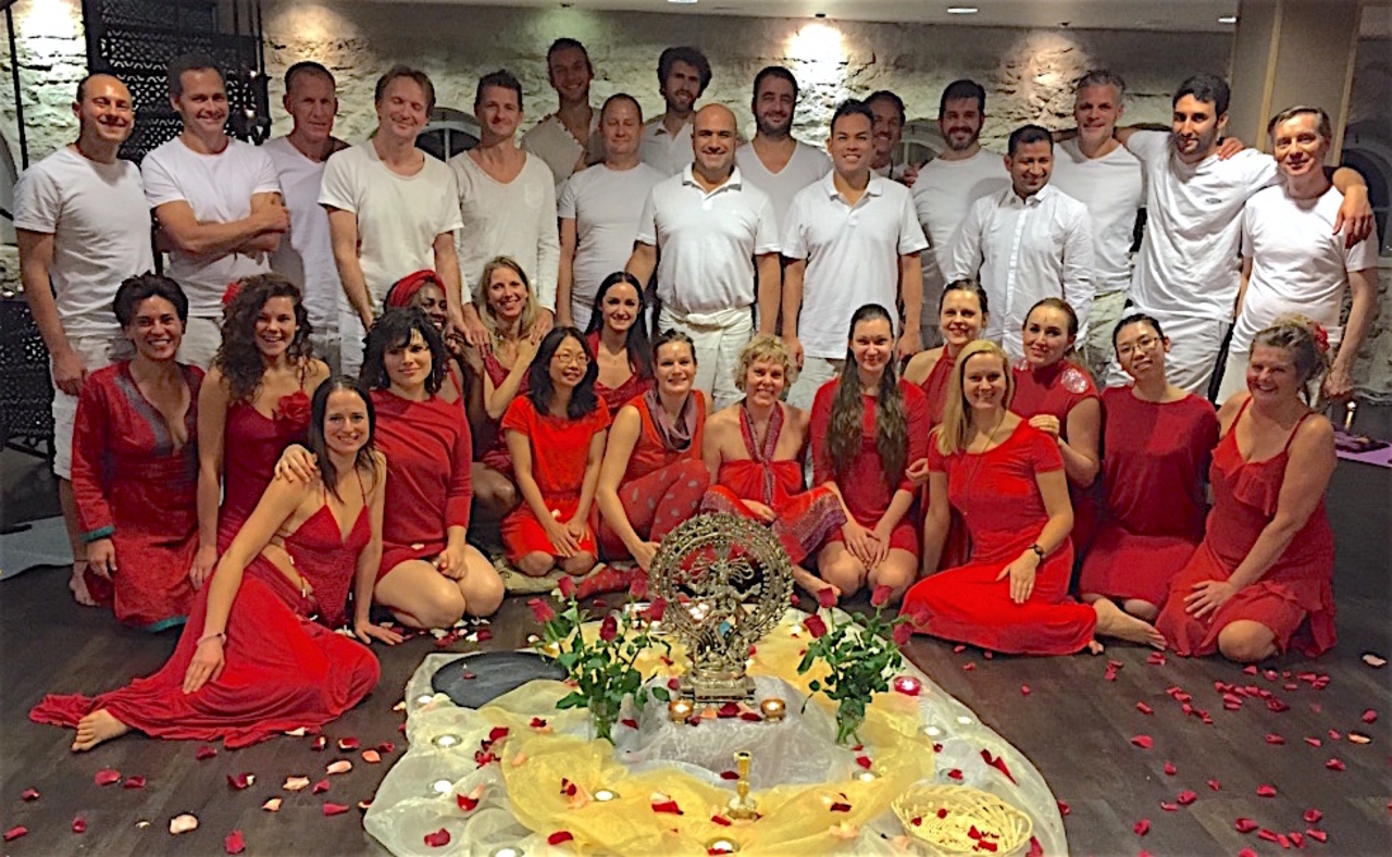 Hours Tantra Massage Therapist Training Bavaria Germany Event Retreat Guru Hours Tantra Massage Therapist Training Bavaria Germany Event Retreat Guru